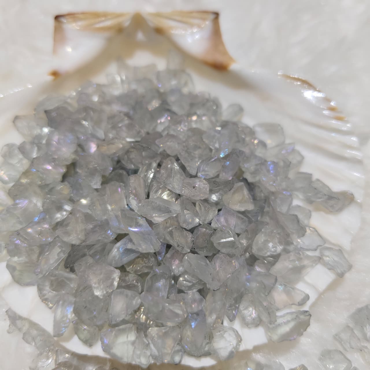 L Grey Holographic Crushed Glass