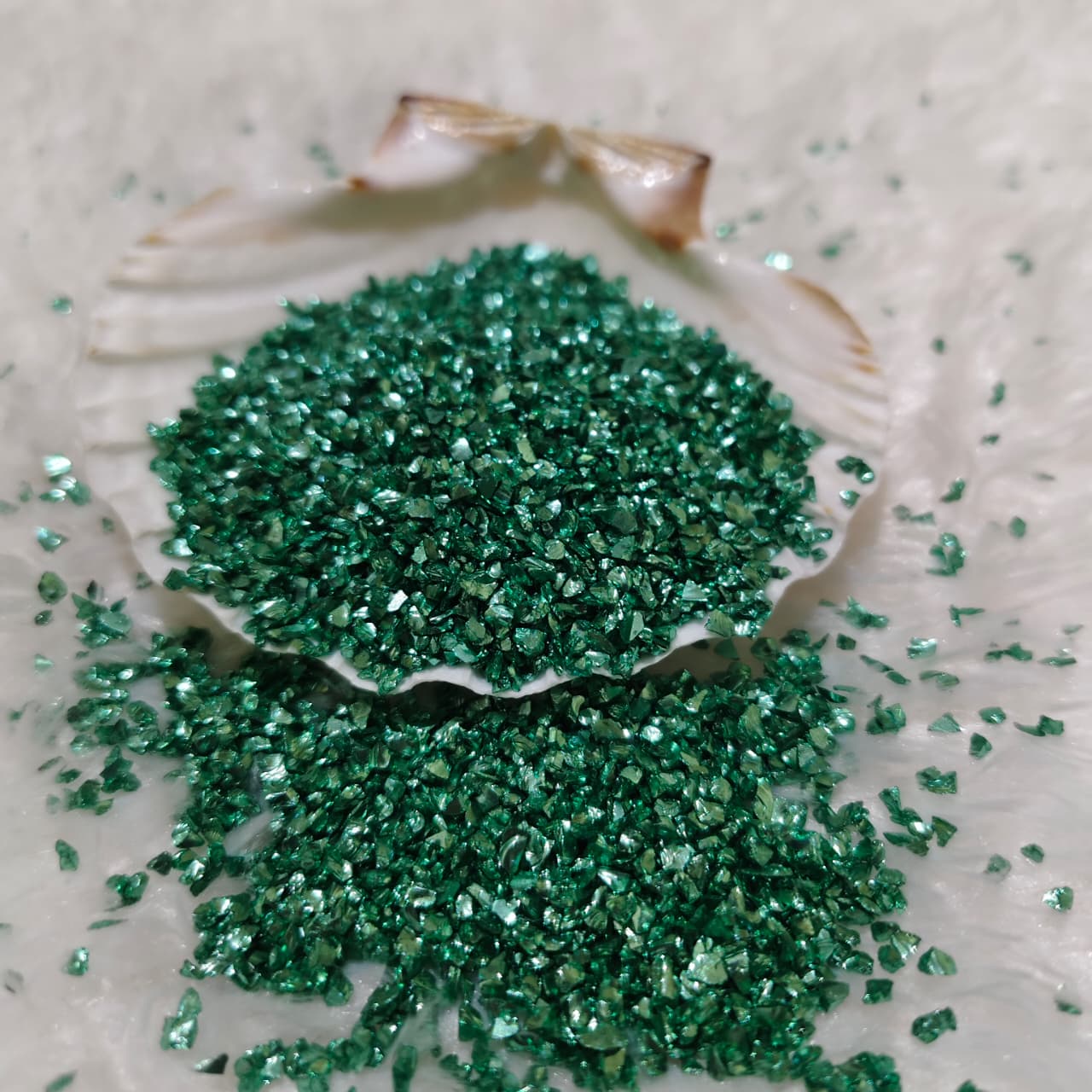 Green Small Metalic Glass