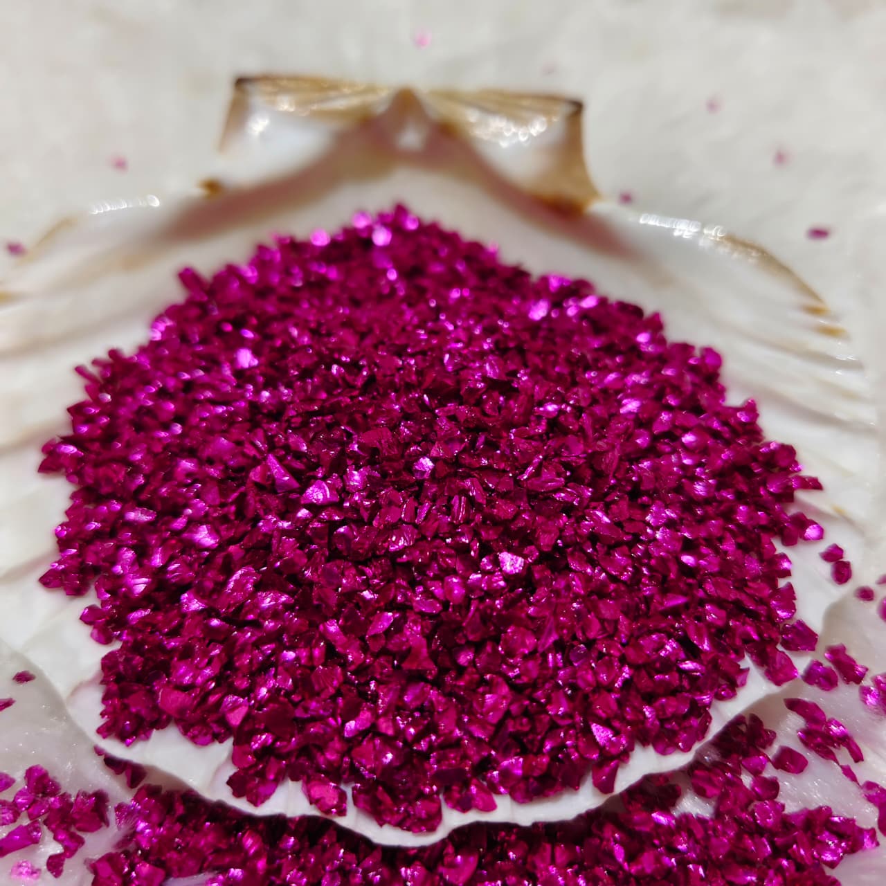Magenta Small Metalic Glass