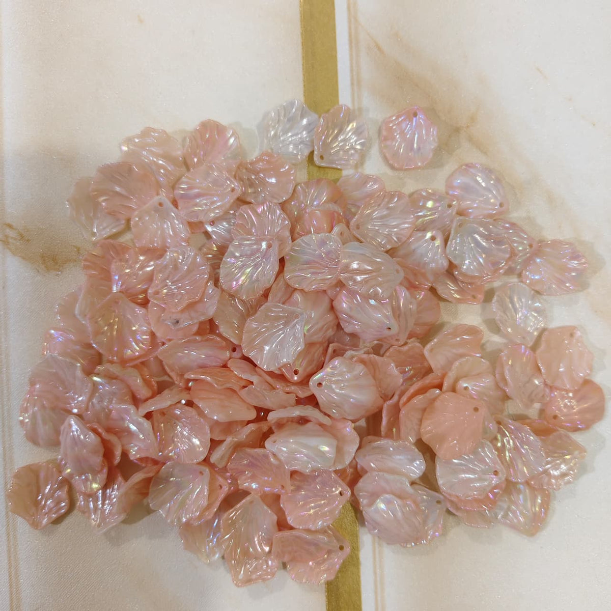 Leafe Petals-Peach
