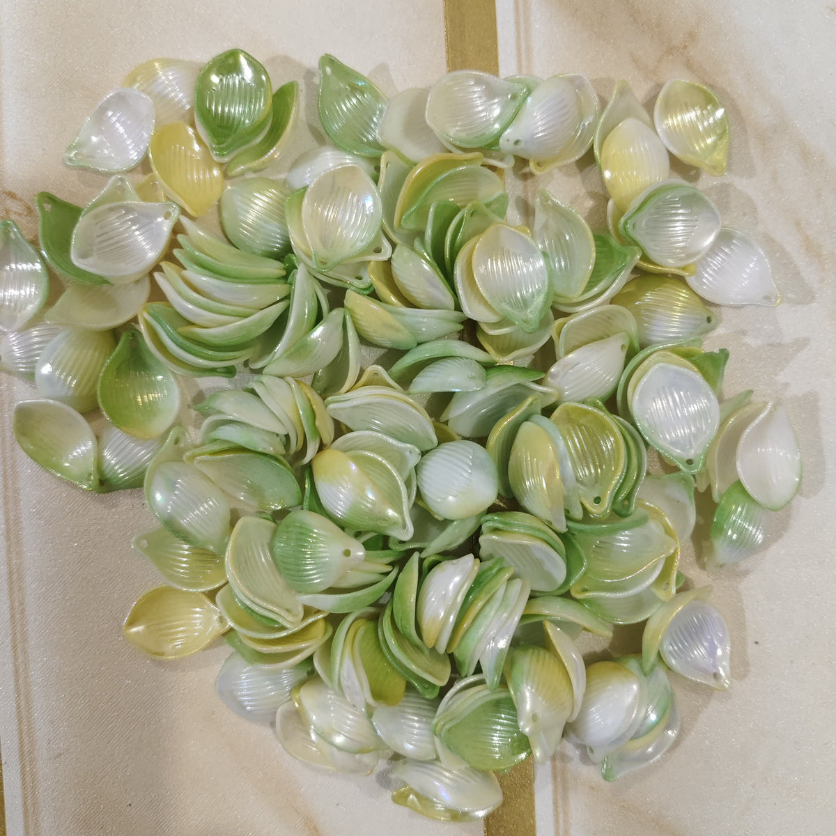 Pearl Petals- Green & Yellow