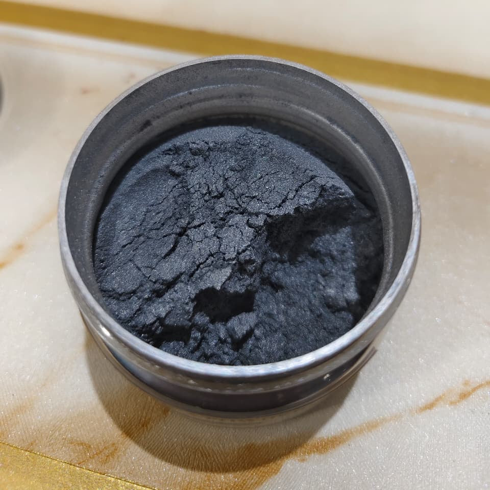 Silver Pearl Mica Powder Secondary image