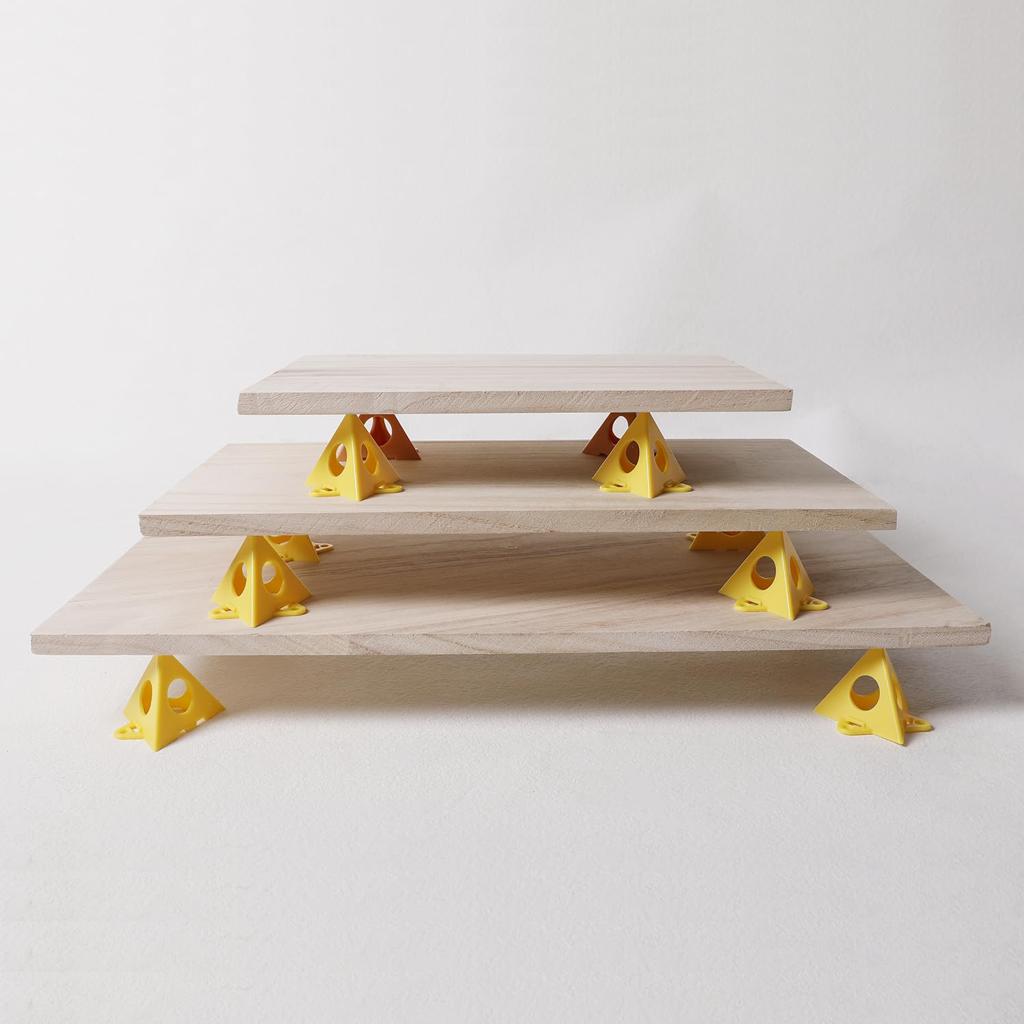 Pyramid Risers